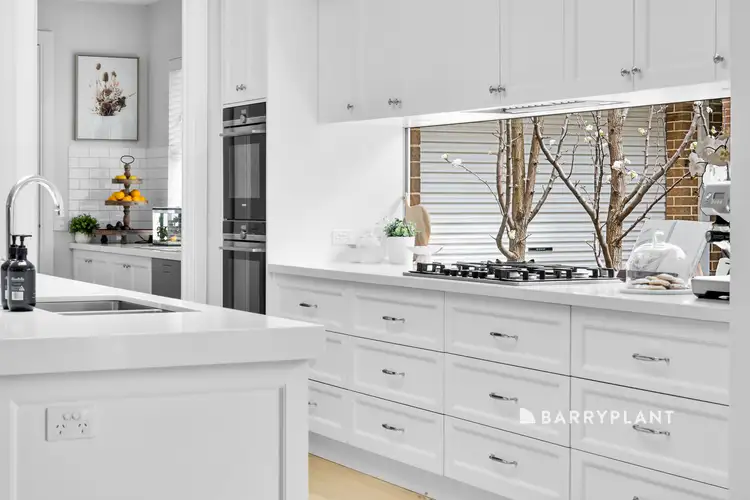 Fifth view of Homely house listing, 30 Oakview Boulevard, Narre Warren North VIC 3804