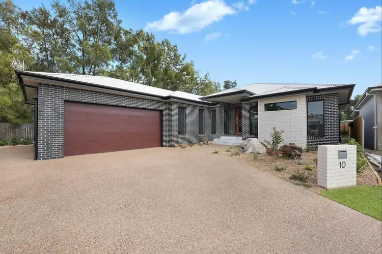 10 Costigan Court