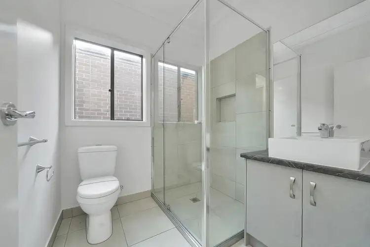 Fourth view of Homely house listing, 2/102 Renaissance Drive, Strathtulloh VIC 3338