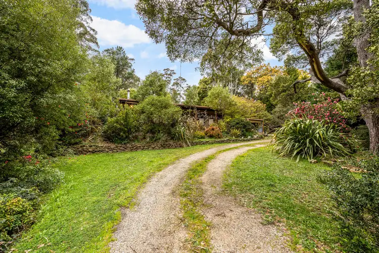 11 Rayner Court, Blackwood VIC 3458