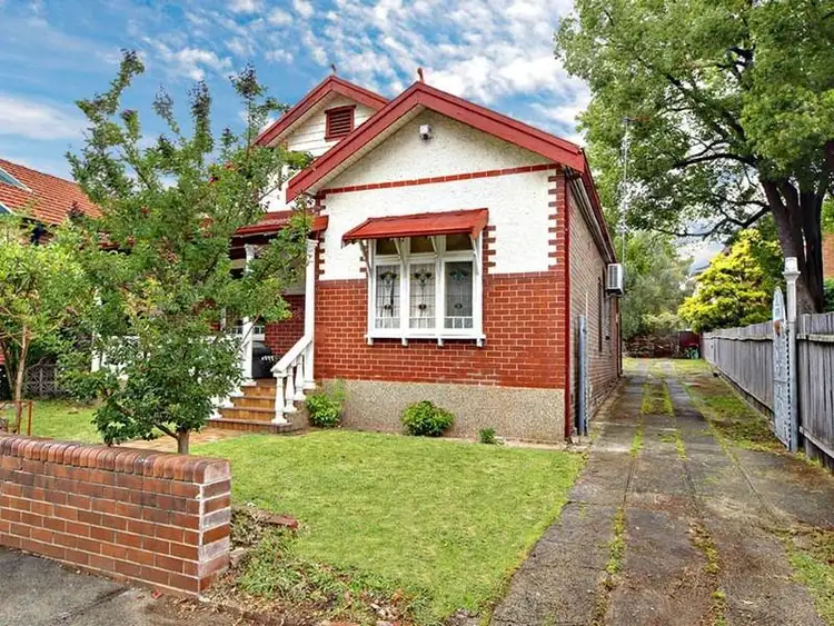 132 Elizabeth Street, Ashfield NSW 2131