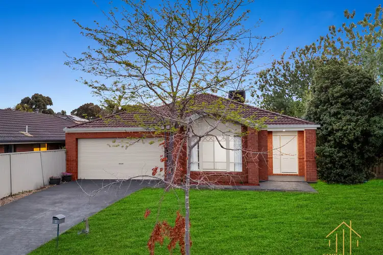 Second view of Homely house listing, 8 Butterfield Place, Cranbourne East VIC 3977
