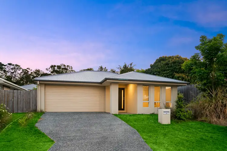 11 Headingly Street, Pallara QLD 4110