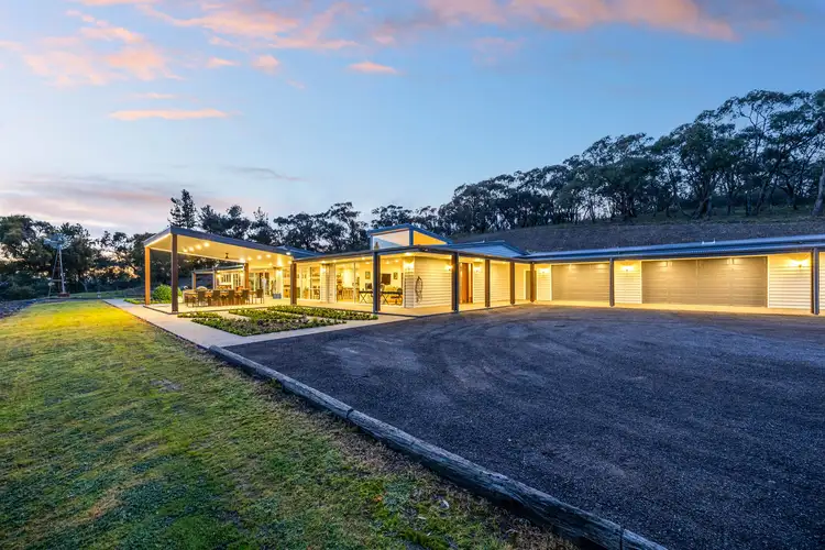 84-140 Burns Lane, Toolern Vale VIC 3337