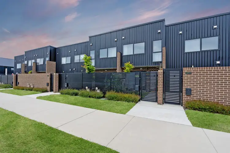 8/10 Margules Crescent, Taylor ACT 2913