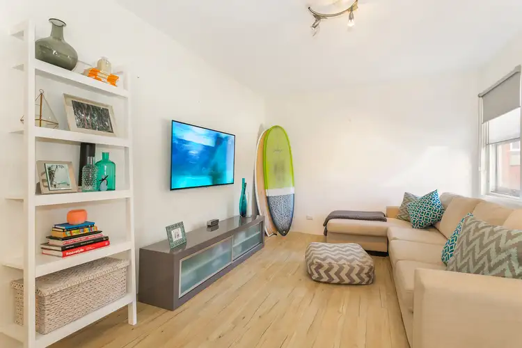 Third view of Homely apartment listing, 4/1 Murray Road, Freshwater NSW 2096
