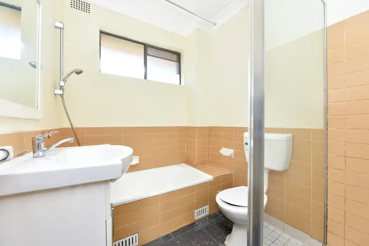 Fifth view of Homely apartment listing, 7/16 Central Avenue, Westmead NSW 2145