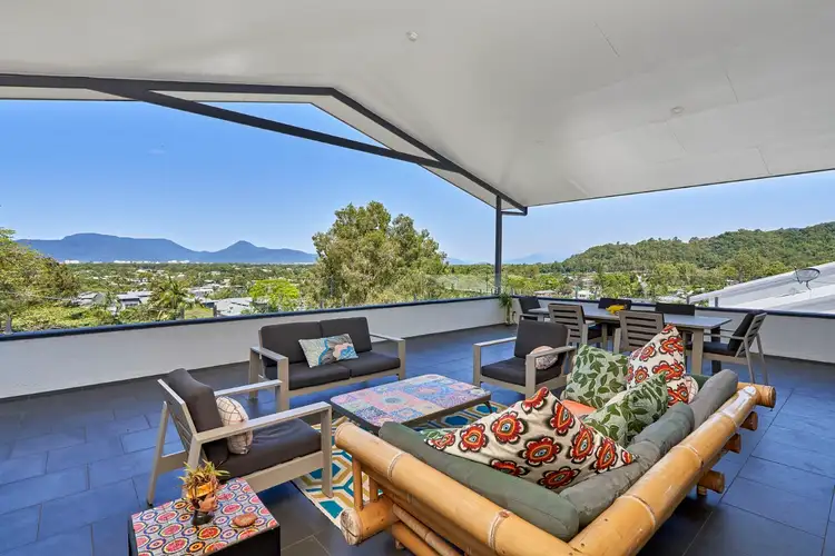 31 Ponticello Street, Whitfield QLD 4870