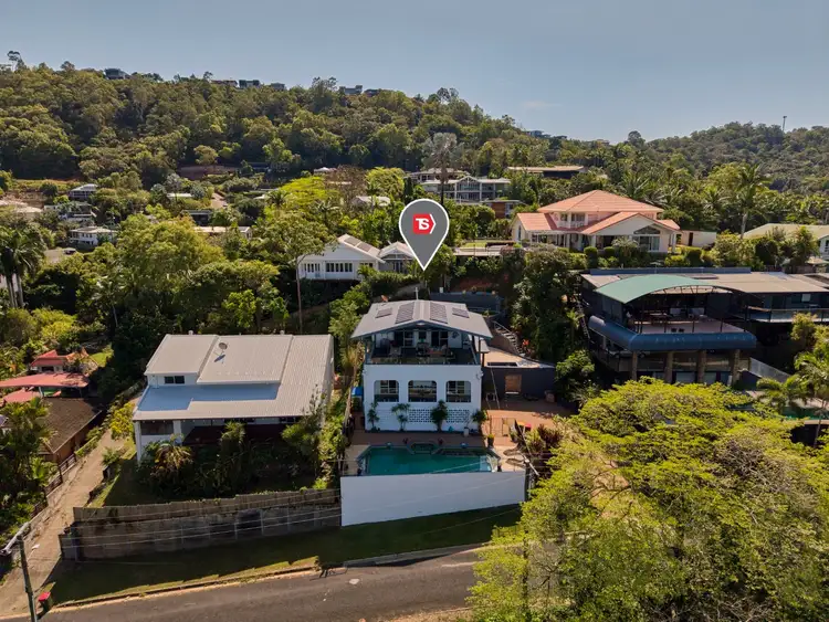 31 Ponticello Street, Whitfield QLD 4870