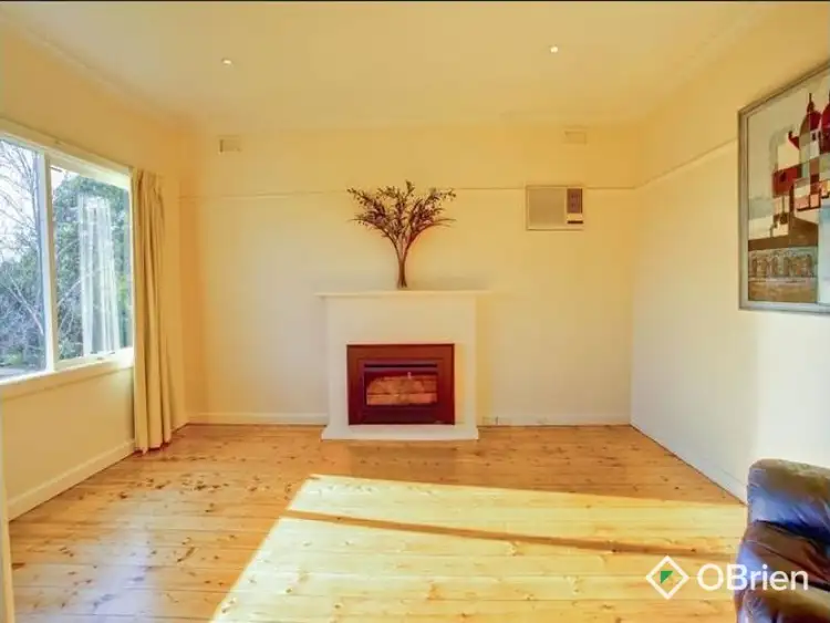 Second view of Homely house listing, 2 Joyce Avenue, Frankston VIC 3199
