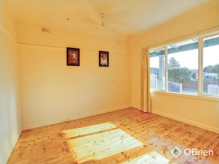 Fifth view of Homely house listing, 2 Joyce Avenue, Frankston VIC 3199