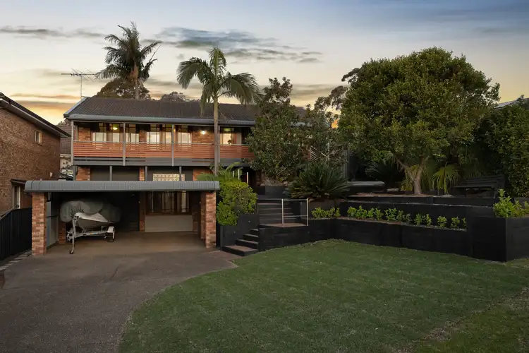 1 Mary Gilmore Place, Heathcote NSW 2233