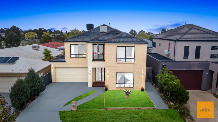 10 French Crescent, Caroline Springs VIC 3023