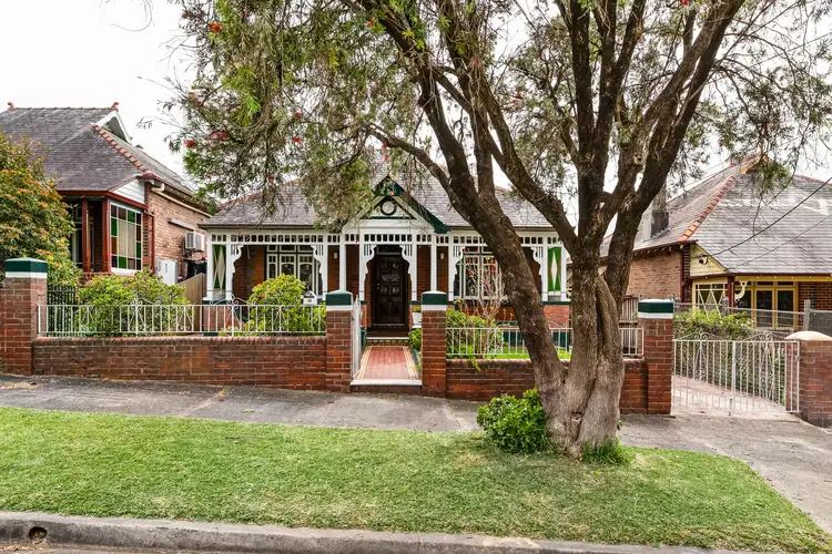 11 Euston Road, Hurlstone Park NSW 2193