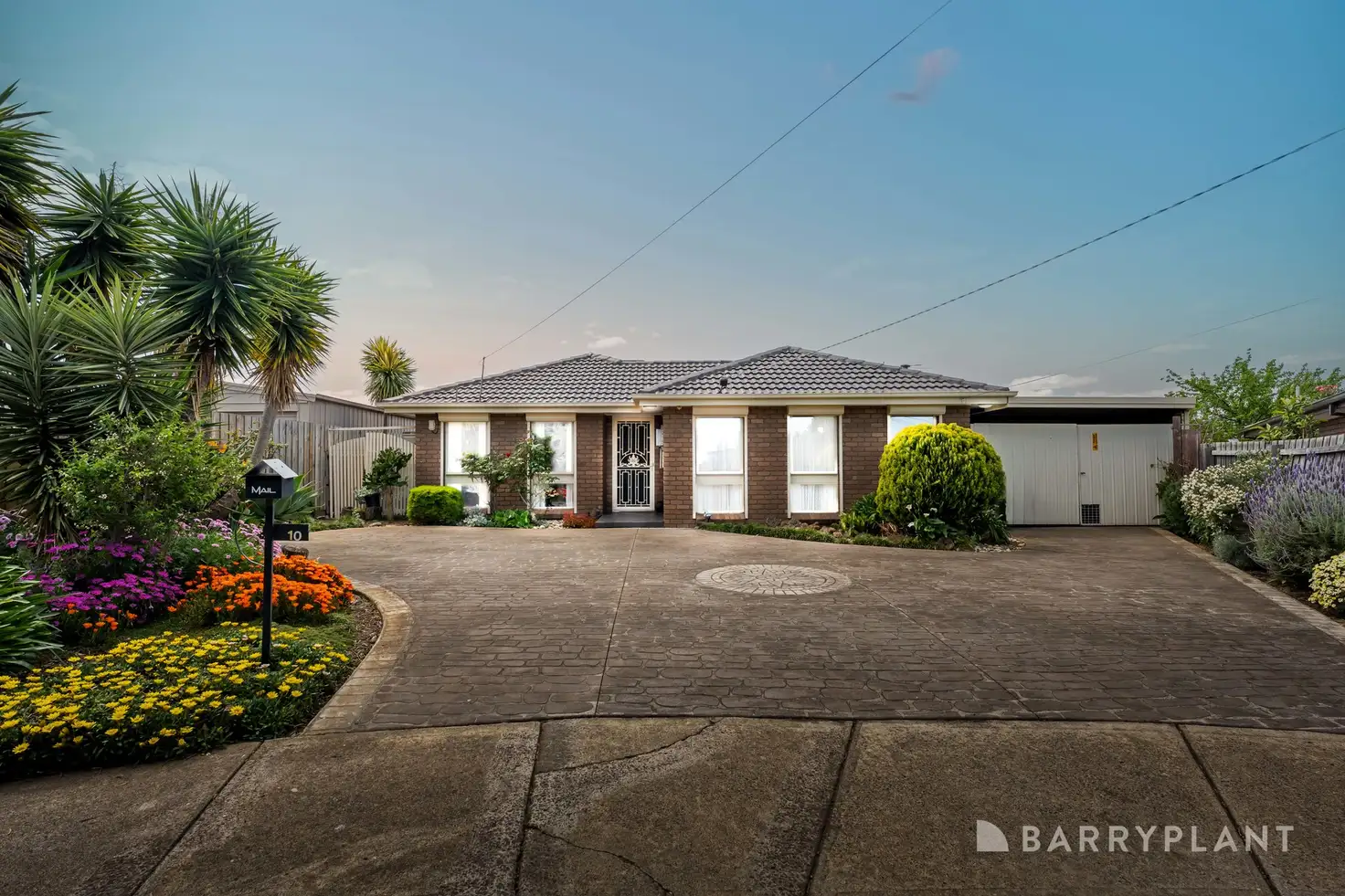 Main view of Homely house listing, 10 Newark Court, Albanvale VIC 3021