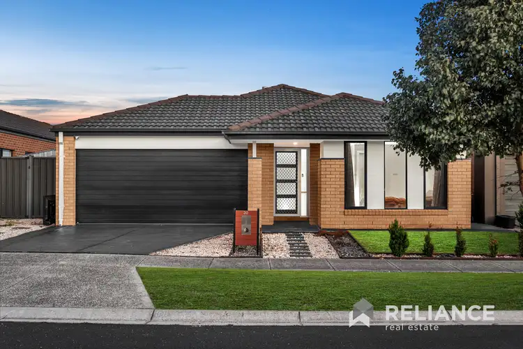 30 Brockwell Crescent, Manor Lakes VIC 3024