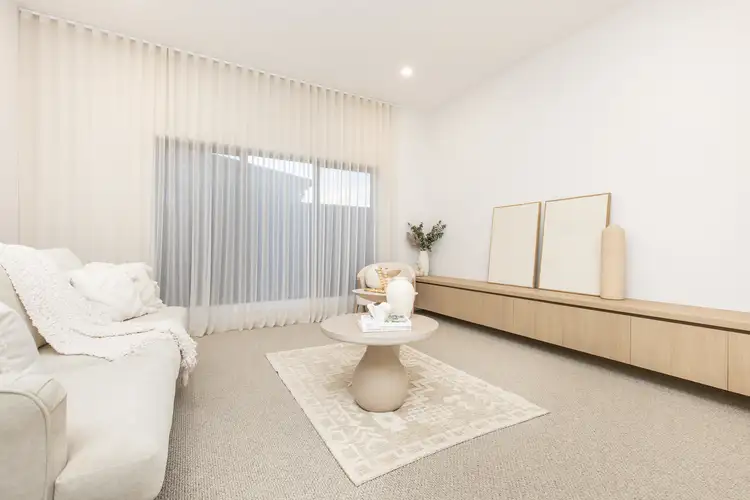 Fifth view of Homely townhouse listing, 200B Tenth Street, Mildura VIC 3500