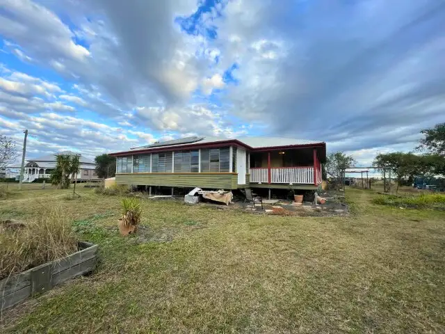 66 Hedge Road, Dalby QLD 4405