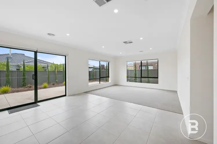Fifth view of Homely house listing, 5 Zircon Street, Alfredton VIC 3350