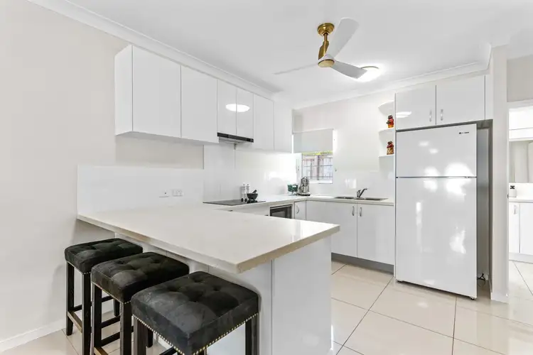 Sixth view of Homely unit listing, 9/35-41 Upolu Esplanade, Clifton Beach QLD 4879