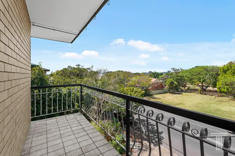 Sixth view of Homely unit listing, 4/99 Earl Street, Greenslopes QLD 4120