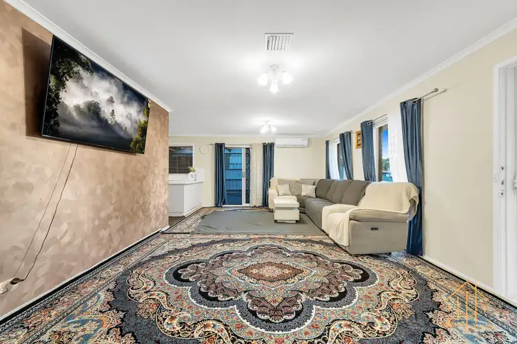 Fifth view of Homely house listing, 4 Crystal Gardens, Cranbourne West VIC 3977
