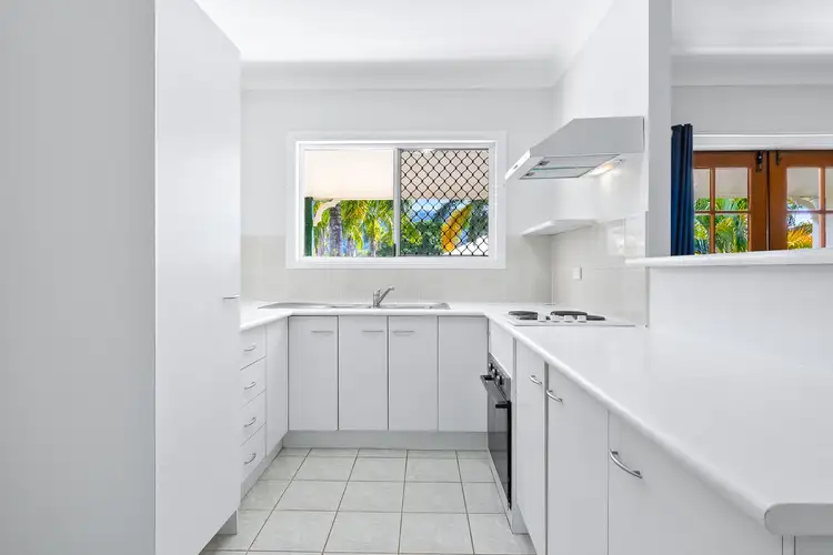 Fifth view of Homely apartment listing, 4/15-17 Springfield Crescent, Manoora QLD 4870