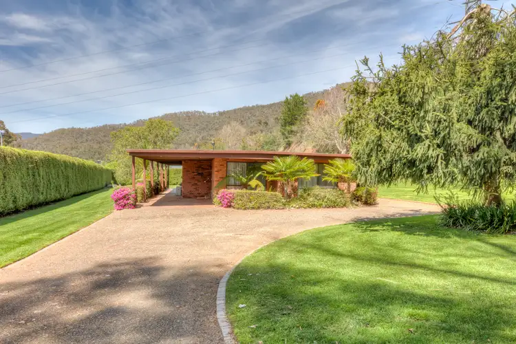 29 Stackey Gully Road, Bright VIC 3741