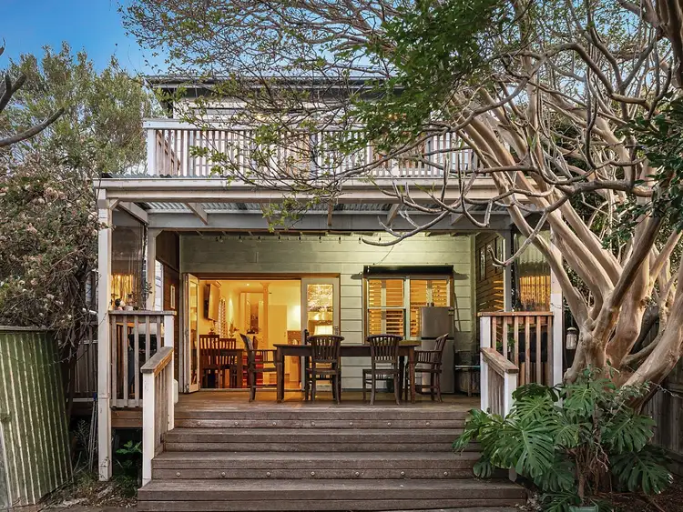 8 Henry Street, Carlton NSW 2218