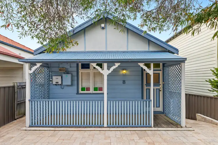 8 Henry Street, Carlton NSW 2218