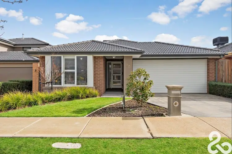 30 Windermere Parade, Doreen VIC 3754