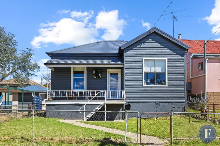 240 Albury Street, Harden NSW 2587