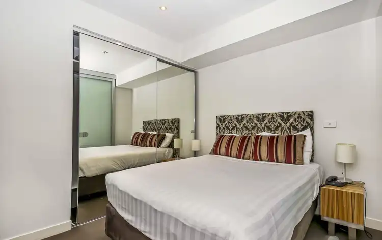 Third view of Homely apartment listing, 1033/572 St Kilda Road, Melbourne VIC 3000
