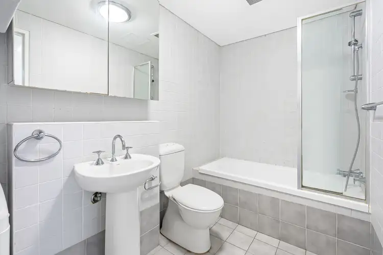 Fifth view of Homely studio listing, 9/14-16 O'Brien Street, Bondi Beach NSW 2026