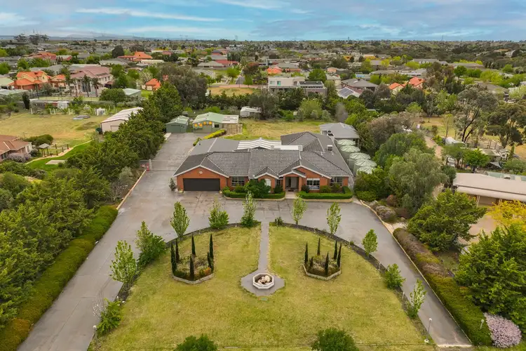 3 Telopea Place, Hillside VIC 3037
