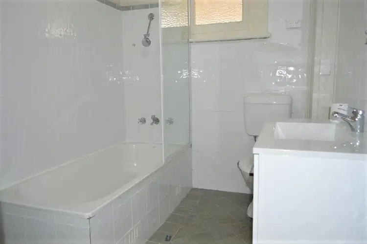 Third view of Homely apartment listing, 7/76 Belmore Road, Randwick NSW 2031