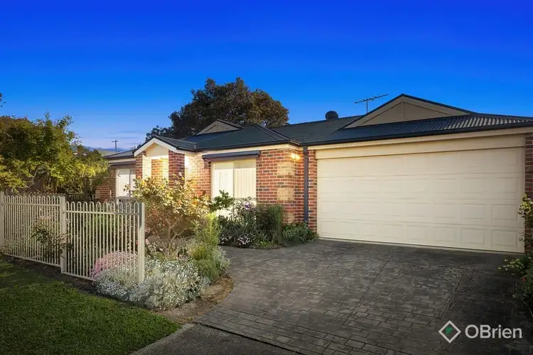 1/3 Alfred Street, Somerville VIC 3912