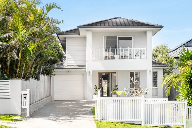 85 Griffin Road, North Curl Curl NSW 2099