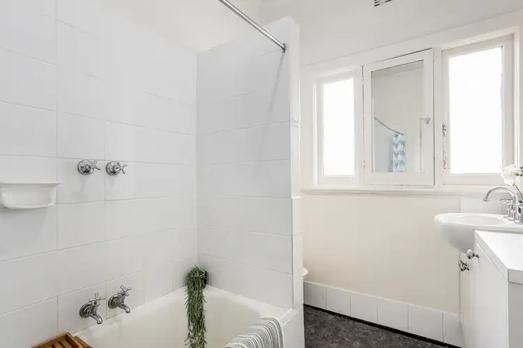 Sixth view of Homely apartment listing, 7/21 Eildon Road, St Kilda VIC 3182