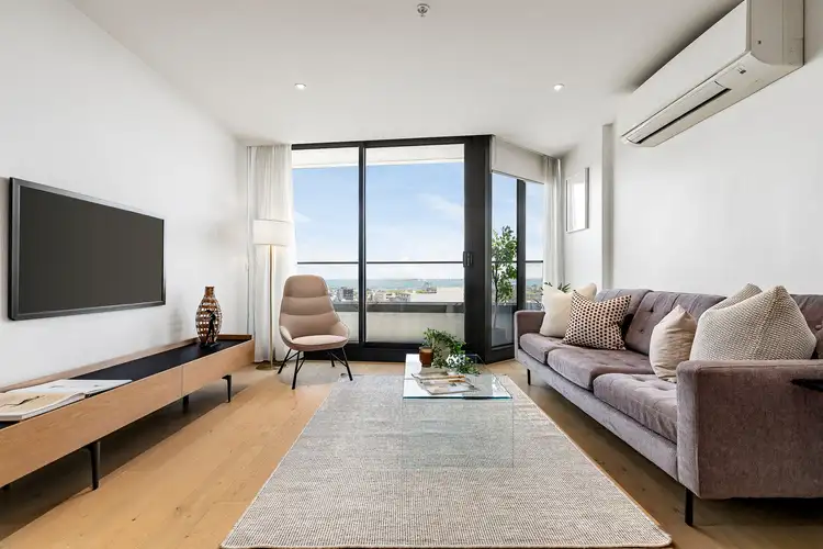 710/3-5 St Kilda Road