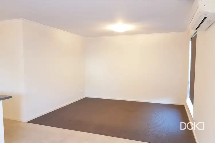 Third view of Homely apartment listing, 8B Richards Street, Eaglehawk VIC 3556
