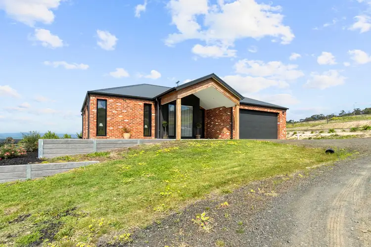 1 Aberdeen Court, Tyers VIC 3844