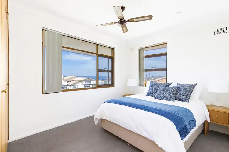 Fifth view of Homely apartment listing, 5/28 Loch Street, Freshwater NSW 2096