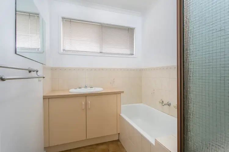 Seventh view of Homely unit listing, 4/63 Booth Street, Golden Square VIC 3555