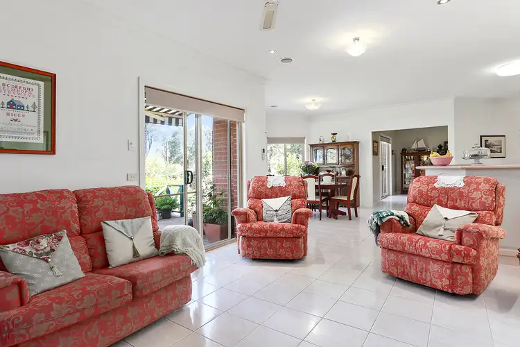 Sixth view of Homely house listing, 8 Gold Hill Court, Kangaroo Flat VIC 3555