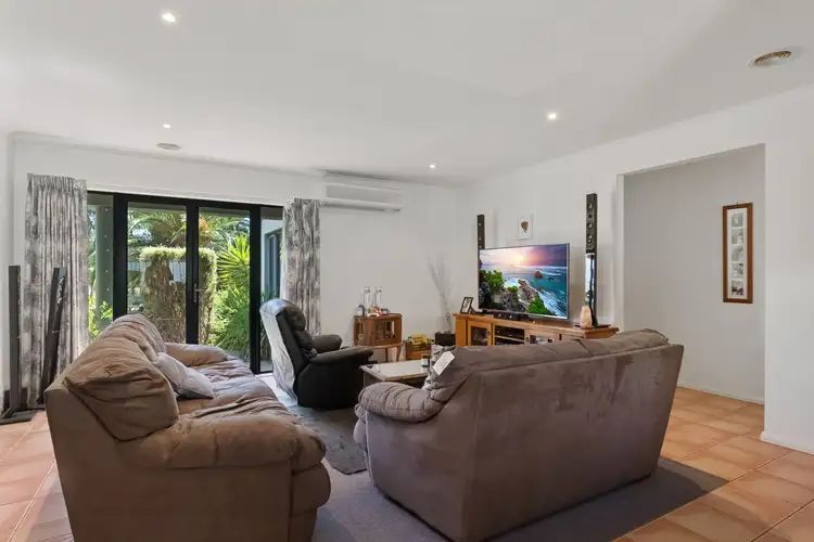 Second view of Homely house listing, 5 Grenoble Close, Spring Gully VIC 3550
