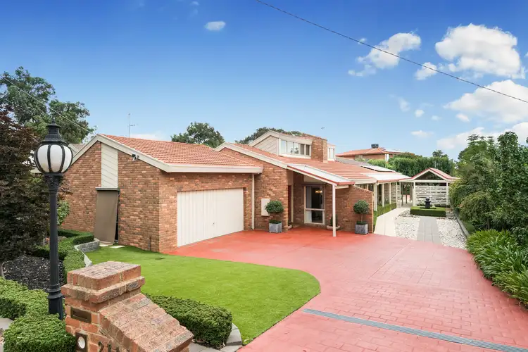211 North Harley Street, Strathdale VIC 3550
