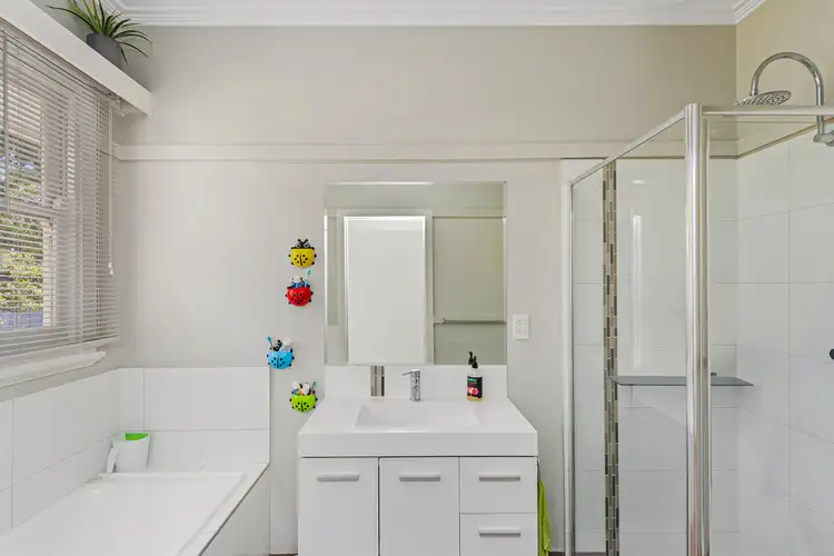Sixth view of Homely house listing, 6 Morrison Street, Kangaroo Flat VIC 3555