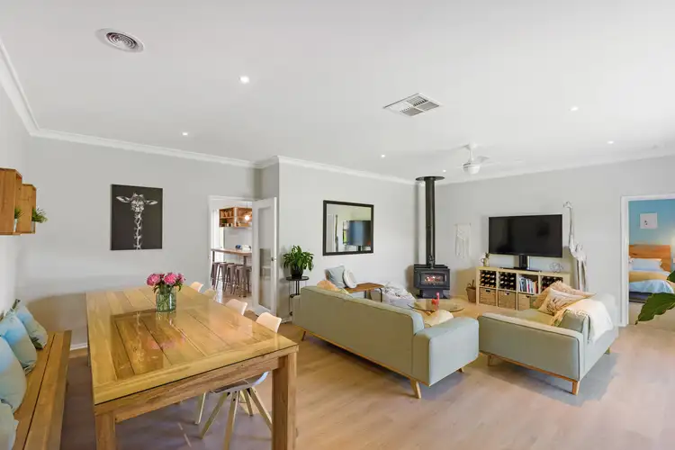 Sixth view of Homely house listing, 15 Paperbark Court, Strathdale VIC 3550