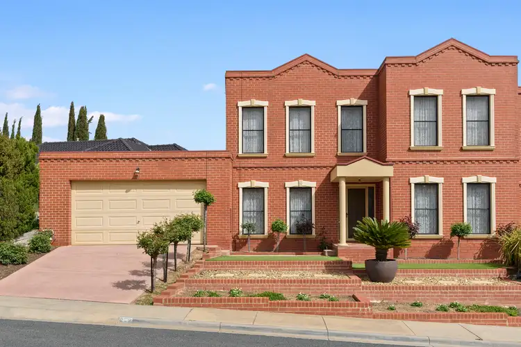 2/2 Kaye Crescent, Kennington VIC 3550